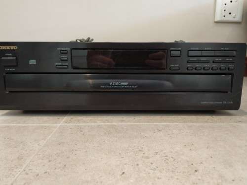 Onkyo 6 CD Carousel (DX-C340)