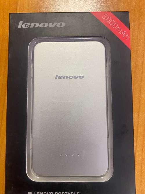 Lenovo Ideapad 3  i3-1011OU  8GB 1TB HDD 15.6`  Win 11 Notebook Grey BUNDLED with Lenovo PowerBank