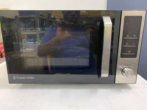 *BARGAIN BUY*DEMO AS NEW RUSSEL HOBS 30lt MICROWAVE- IN BOX -WORTH R2k-GRAB IT 4RM JUST R999!