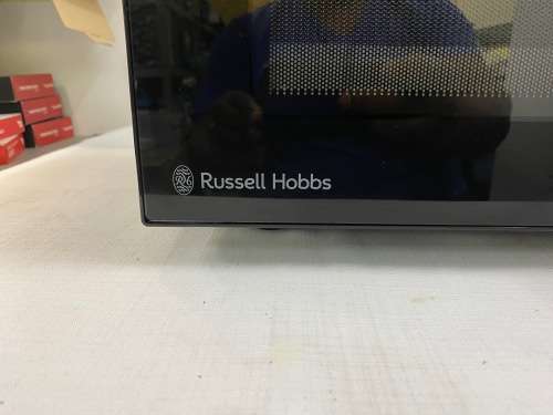 *BARGAIN BUY*DEMO AS NEW RUSSEL HOBS 30lt MICROWAVE- IN BOX -WORTH R2k-GRAB IT 4RM JUST R999!