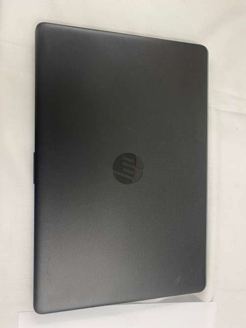 **BARGAIN BUY** HP 15 BS100ni CORE i3, 4GB RAM, 1TB HDD-IDEAL PLAY OR WORK LAPTOP -GRAB IT@R3299!!!!