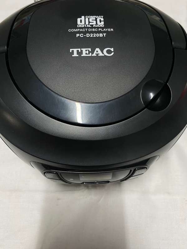 Teac PC-D220BT MP3 Portable Radio