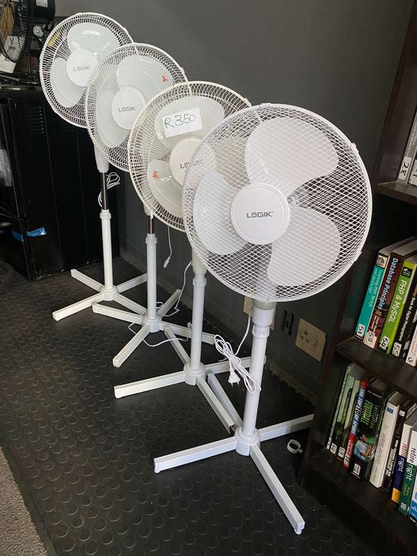 Logik 40cm Pedestal Fans