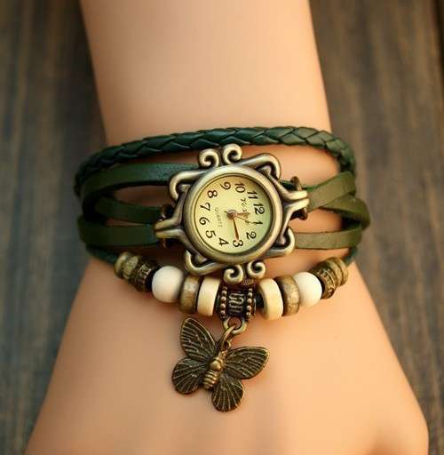 Ladies vintage charm watch R85.00
