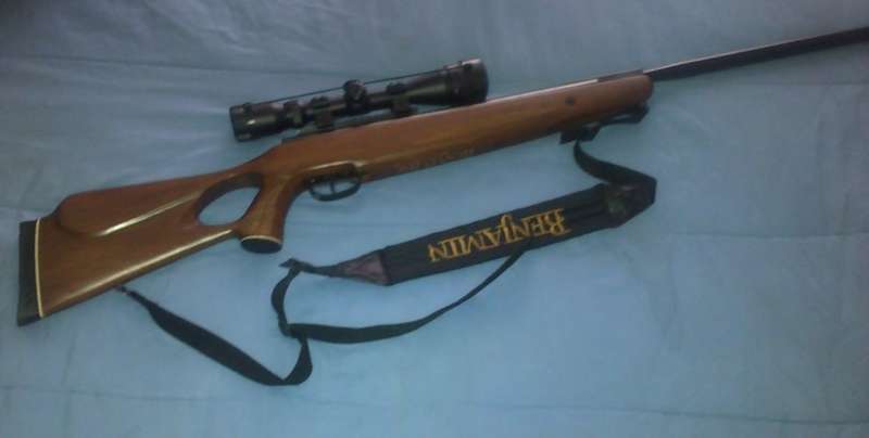 Thumb through Wood stock, pistol grip
