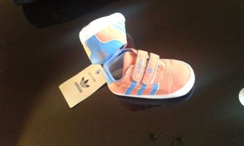 ADIDAS BABY SNEAKERS.(12-18 months)