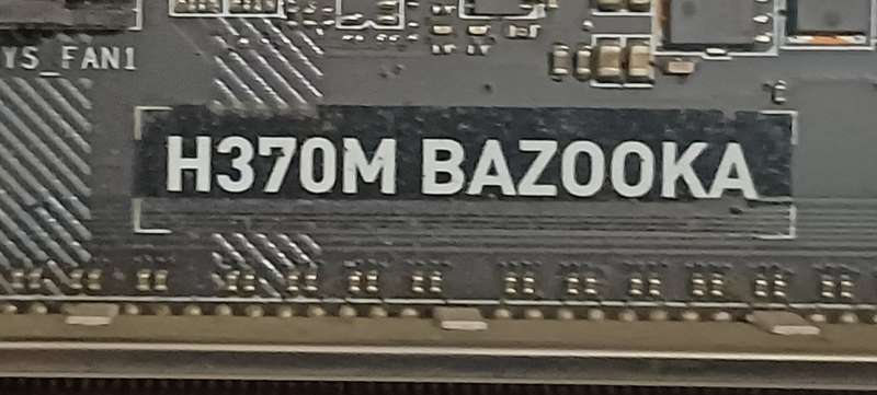 NZXT H440, i7 8700, 16 GB Ram - Desktop PC Components