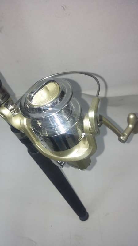 FISHING REELS ,SPIN REELS  GEAR SG -5000 ,LURE REELS LEFT /RIGHT HAND SPINING REEL