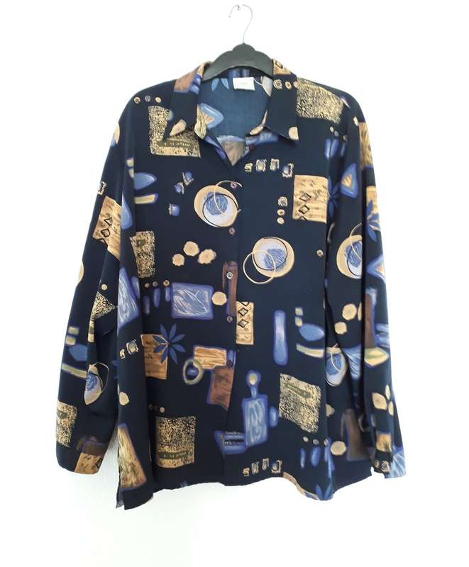 Women's Blouse - Miss Lynn - Navy Floral - 28