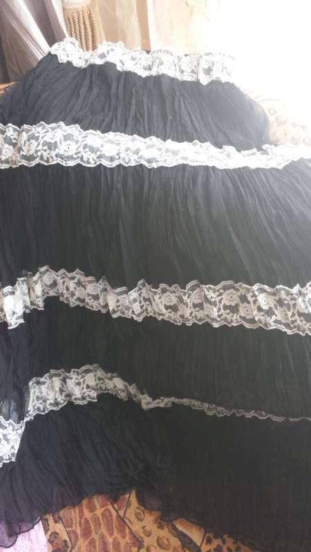 x 2 Skirts for the price of one