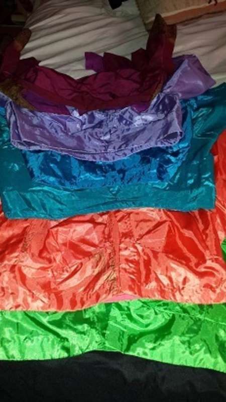 Sarie Blouses x 6