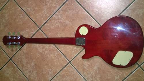 EPIPHONE LES PAUL 100 with HAMER guitar bag
