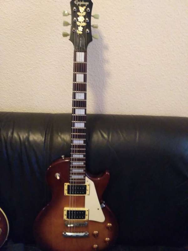 EPIPHONE LES PAUL 100 with HAMER guitar bag