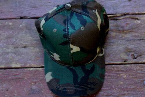 CAMO HATS ******** COMBINE ITEMS AND SAVE ON SHIPPING COSTS******