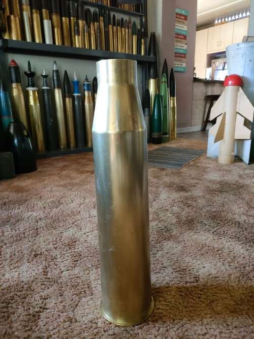 Shell casing 20pdr/84mm
