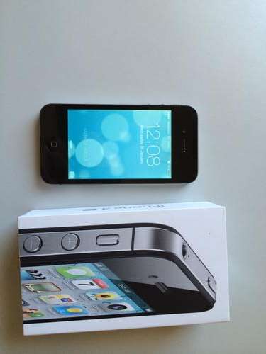 Apple iPhone 4s 16GB Black Excellent Condition