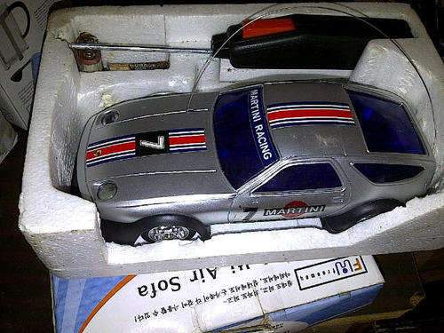 RC Porsche 928 Martini Plastic Radio Control 1:20 - Collectors Item (Needs Repairs)
