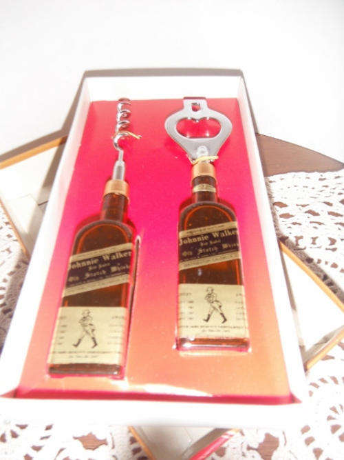 Deluxe Johnnie Walker Bar Set Mid-Century Barware