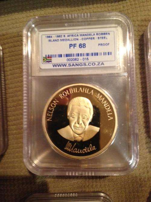 SANGS PF68 Mandela Coin - NEW