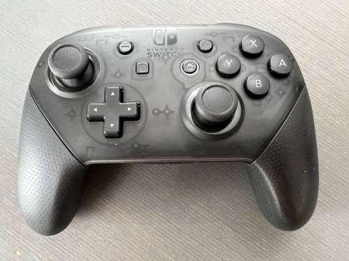 Nintendo Switch Pro Remote