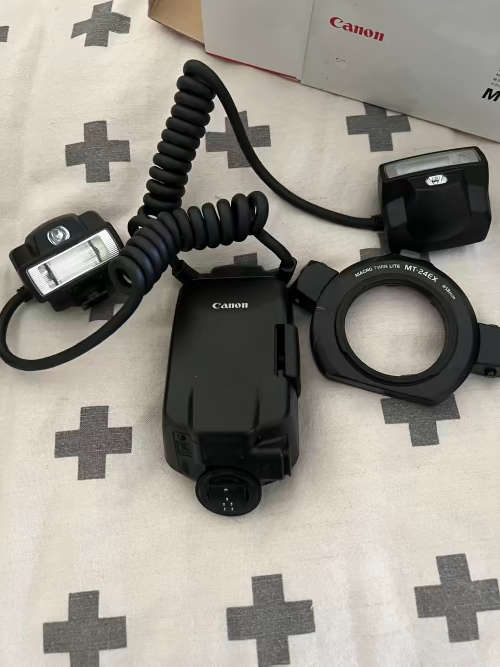 Canon MT-24 EX Twin-lite Flash
