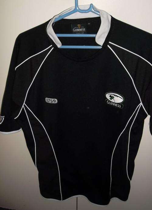 AUTHENTIC GUINNESS TOP - MEDIUM SIZE