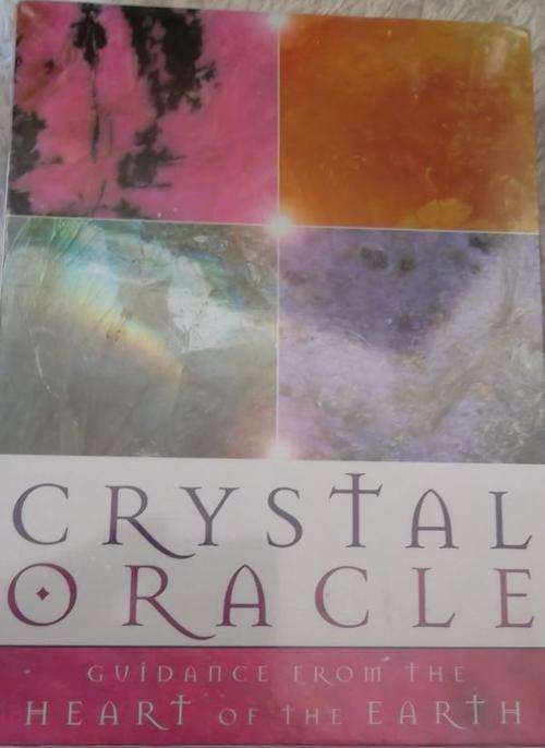 CRYSTAL ORACLE GUIDANCE CARDS BOX SET