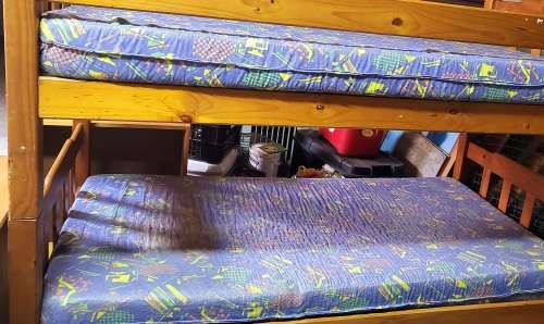 Bunk Bed with mattresses