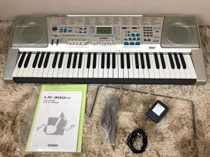 CASIO LK-300TV Keyboard