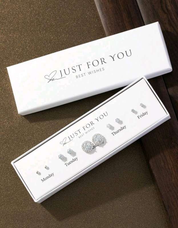 Women earrings set