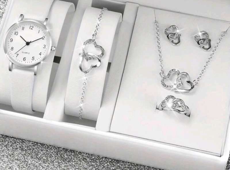 Watch set