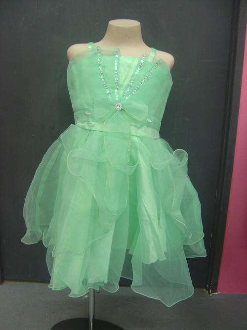 **2 Swan** Flower Girl Dress, Party Dress R99 only