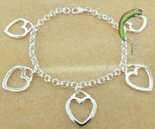 Silver Heart Charm Bracelet - (Delivery 3 - 5 Days)