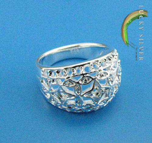 Elegant Night Wear Silver Weave Ring