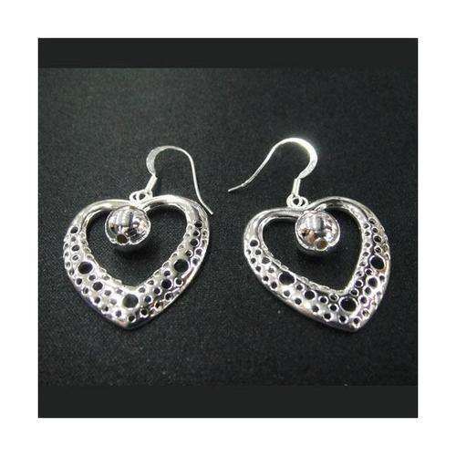 Silver Filigree hollow Heart Earrings. Beautifull and elegant LOCAL STOCK