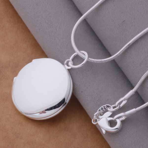 Sterling Silver-filled Locket pendants with snake chain Put a photo inside LOCAL STOCK