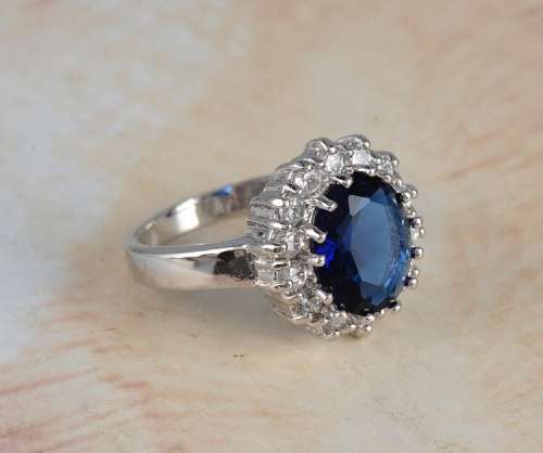 Fantastic price!! Sterling Silver - filled Sapphire Princess Kate Ring with simulated diamonds