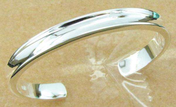 Elegant Silver Cuff Bangle