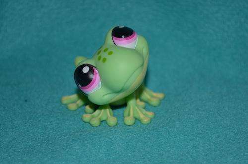 Littlest Pet Shop (LPS) Frog