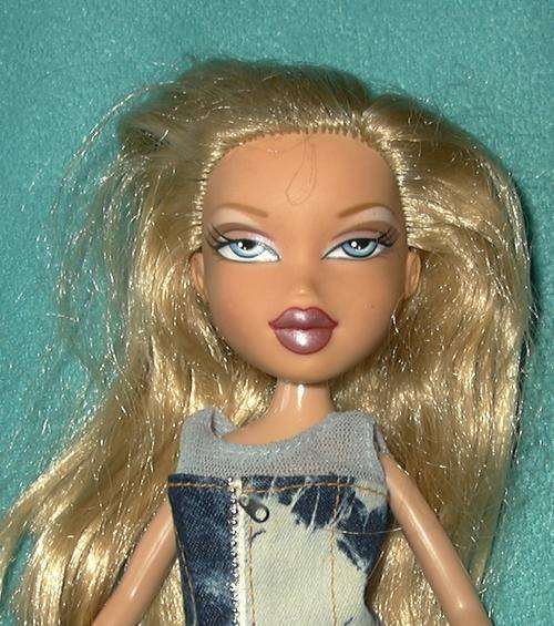 MGA Bratz Doll Cloe