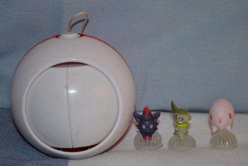 Nintendo Pokeball with 3 Pokemon