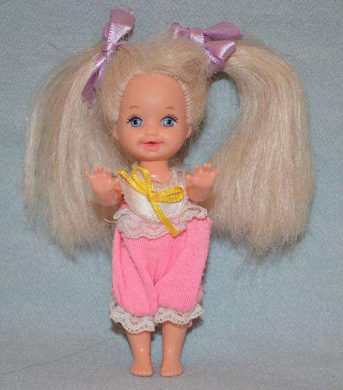 Bathtime Fun Kelly/Shelly Doll (Barbie's sister) by Mattel