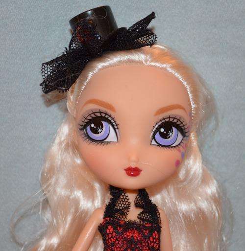 La Dee Da: Garden Tea Party Tylie
