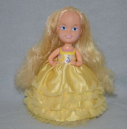 Vintage Cupcakes Cutie Fruit Doll - Suzana'nana