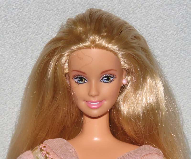 Mattel Princess Barbie 1999