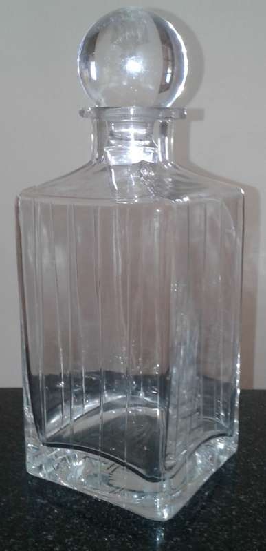 Beautiful Drink & Wine Decanters x 2