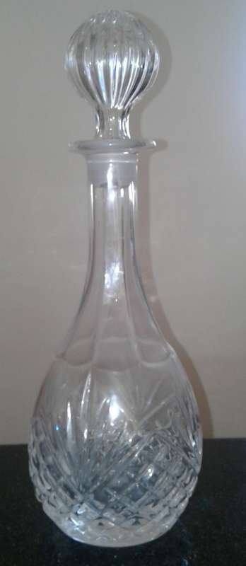 Beautiful Drink & Wine Decanters x 2