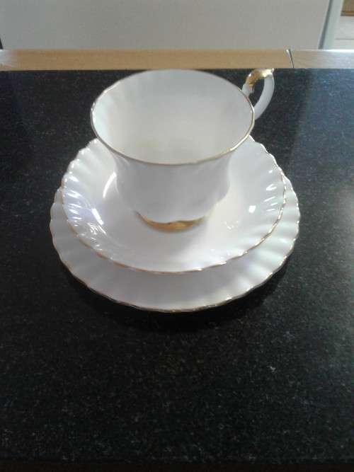 Royal Albert TRIO