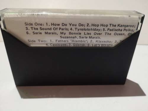 The Klaxons - How do you do? (Cassette)
