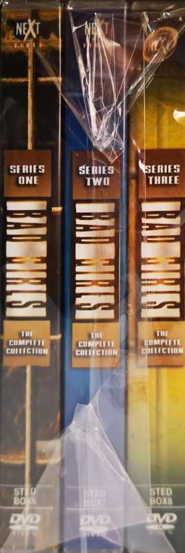 Bad Girls Season 1- 3 (11-DVD Boxset)